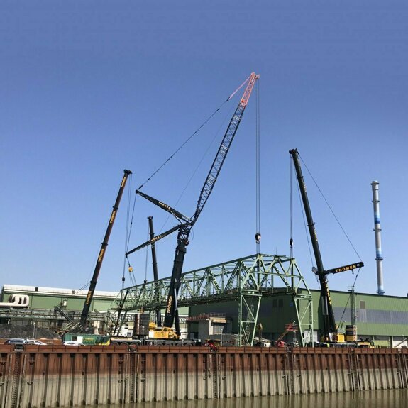 Slopen zware laadbrug.jpg